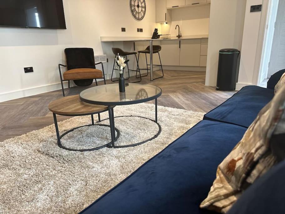 Museum View Apartments City Centre 1 Bedroom Cardiff Bagian luar foto